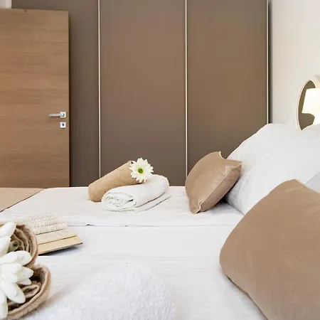 Juric - Free Covered Parking * 풀라