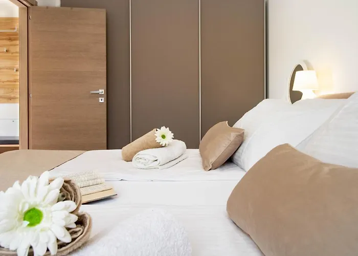 Juric - Free Covered Parking * 풀라